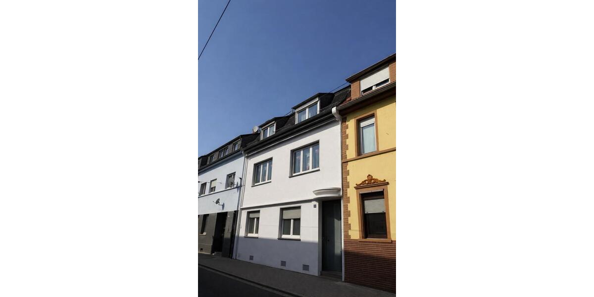 Erdgeschoßwohnung Ludwigshafen am Rhein Ludwigshafen-Hemshof - 2 Zimmer, 60 m&sup2;, 149.000&euro; | Angebot:25723743