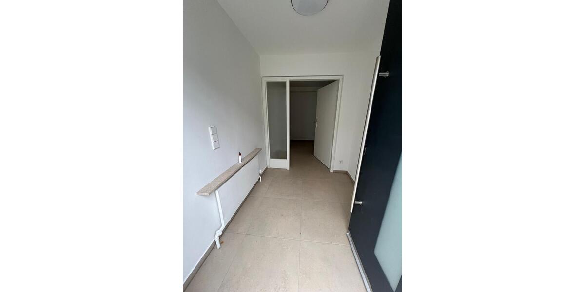 Etagenwohnung Ludwigshafen am Rhein Ludwigshafen-Oggersheim - 3 Zimmer, 127 m&sup2;, 1.100&euro; | Angebot:26224947