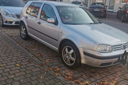VW Golf 177.000 km 1.900 € Brühl 68782