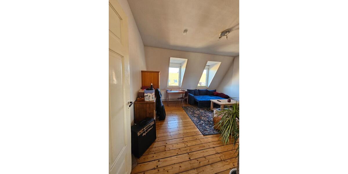 Dachgeschoßwohnung Mannheim Neckarstadt-Ost - 3 Zimmer, 74 m&sup2;, 975&euro; | Angebot:25052574