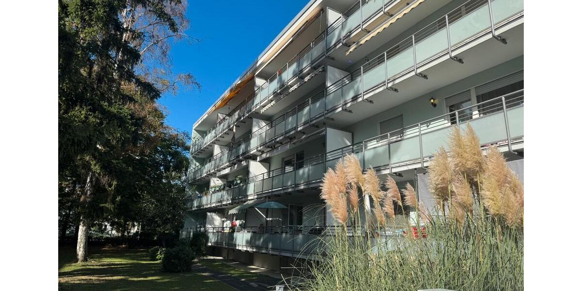 Eigentumswohnung 77qm, 3 Zimmer, Küche, Bad und Garage 3 zimmer