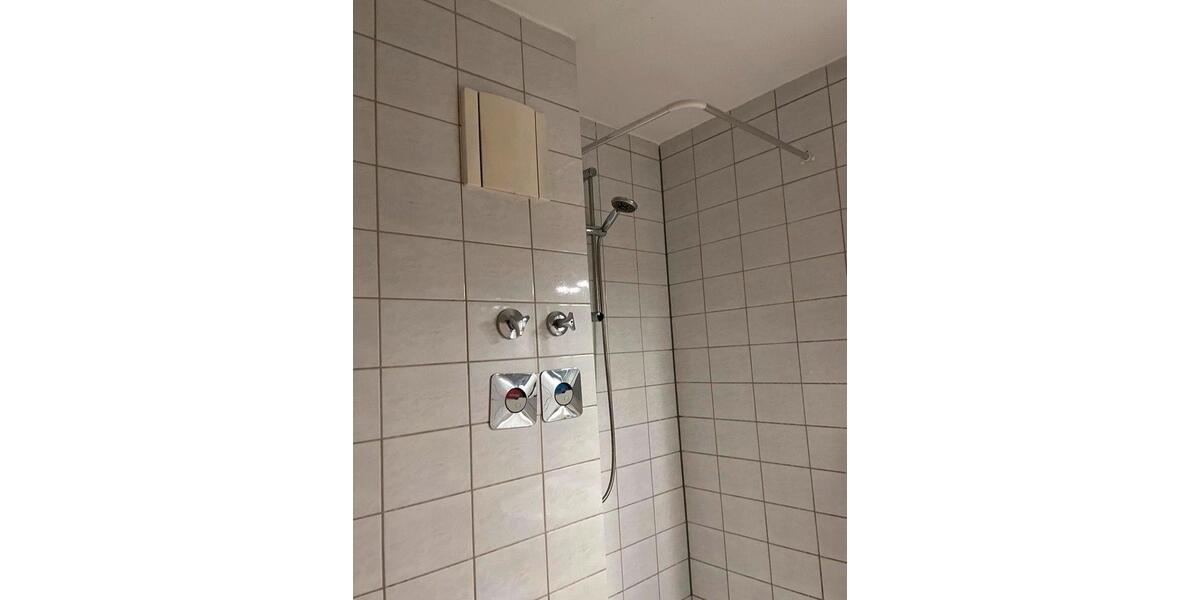 Etagenwohnung Ludwigshafen am Rhein - 1 Zimmer, 24 m&sup2;, 75.000&euro; | Angebot:26805698