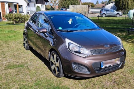 Kia Rio 87.000 km 6.500 &euro; Böhl-Iggelheim 67459