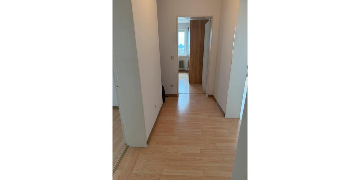 Etagenwohnung Ludwigshafen am Rhein Ludwigshafen-Hemshof - 3 Zimmer, 71 m&sup2;, 1.061&euro; | Angebot:27581007