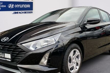 Hyundai i20 10.825 km 16.380 &euro; Bad Dürkheim 67098
