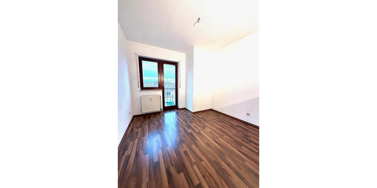 4 Zimmer Penthouse Wohnung Provisionsfrei in LU Ruchheim 4 zimmer