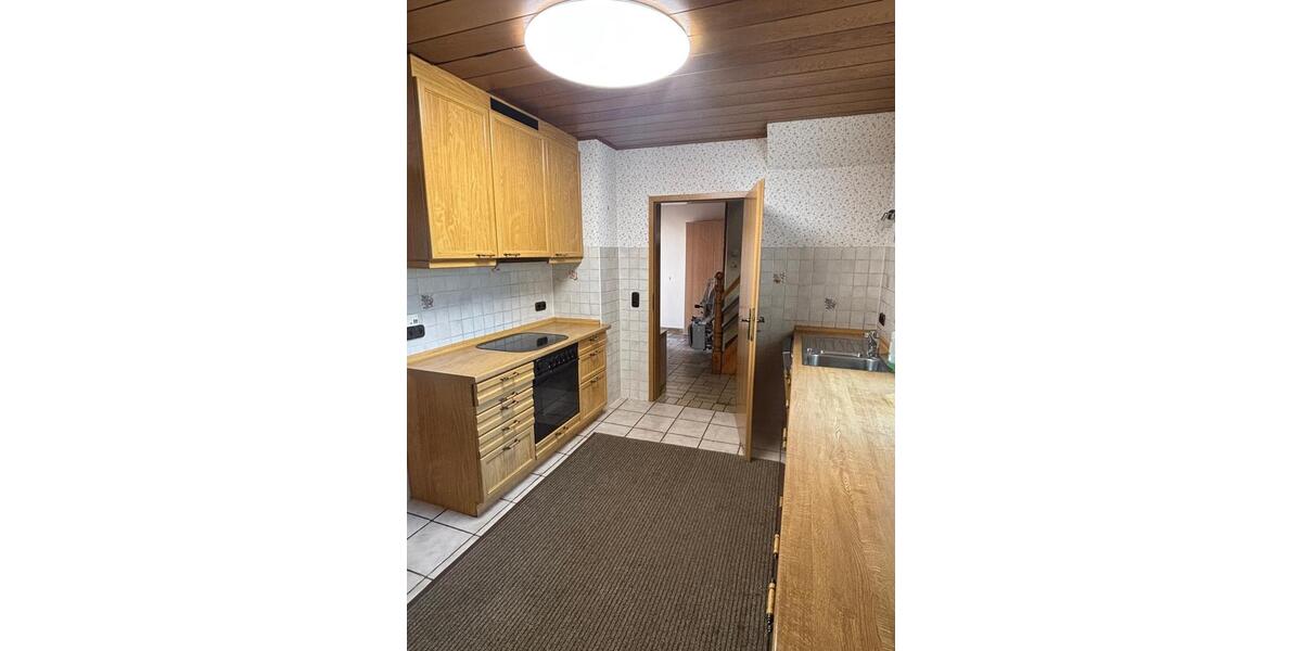 Einfamilienhaus Ludwigshafen am Rhein Edigheim - 4.5 Zimmer, 140 m&sup2;, 200.000&euro; | Angebot:26276082