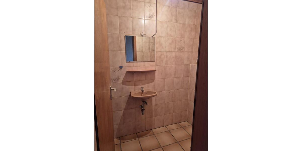 Dachgeschoßwohnung Haßloch - 3 Zimmer, 92 m&sup2;, 189.000&euro; | Angebot:26821864