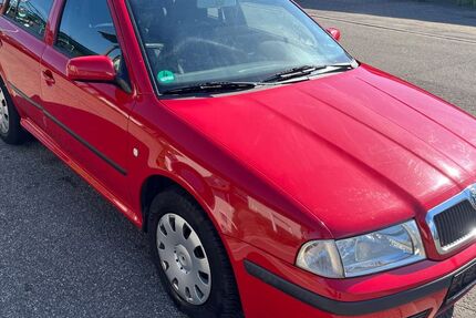 Skoda Octavia 320.000 km 2.300 &euro; Hockenheim 68766