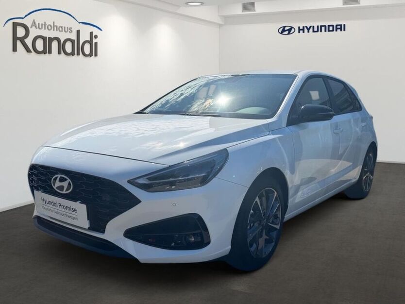i30