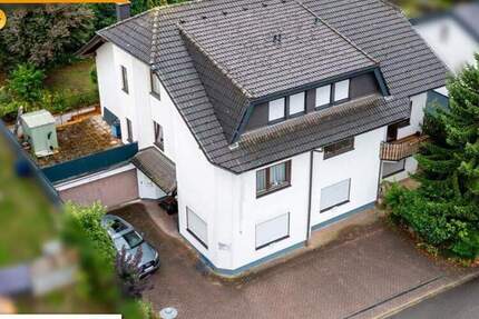 2-Familienhaus plus ELW in Top-Lage ! SOFORT FREI !! 9 zimmer