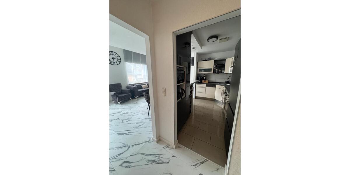 Etagenwohnung Hockenheim - 3 Zimmer, 65 m&sup2;, 190.000&euro; | Angebot:26186226