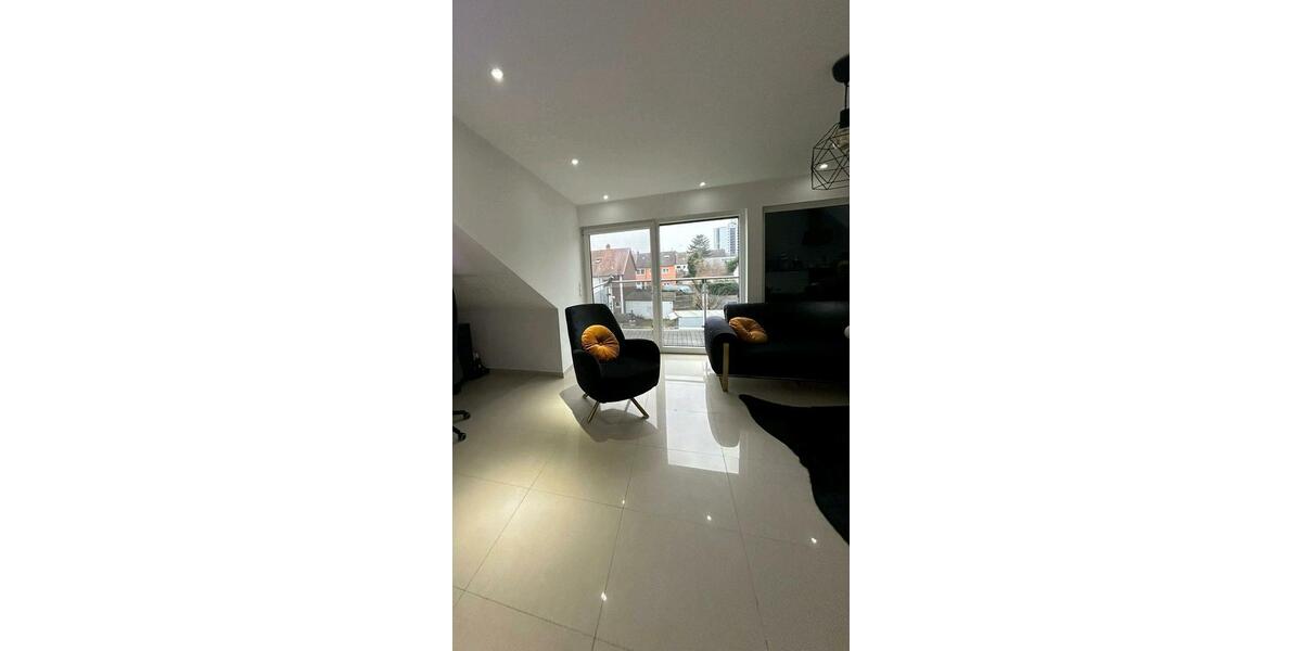 luxuriöse neubau 2Z dachgeschossPenthouse mit Terasse, EBK, FBH 2 zimmer