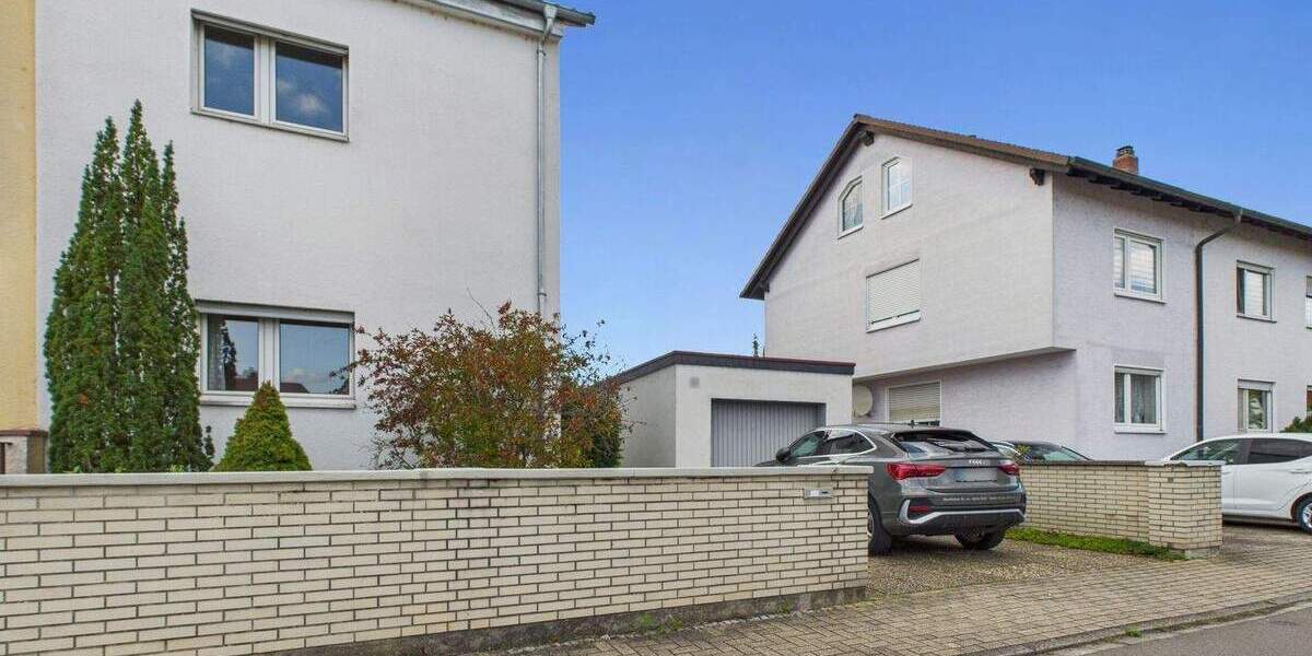 Doppelhaushälfte Brühl - 5 Zimmer, 130 m&sup2;, 365.000&euro; | Angebot:25746214