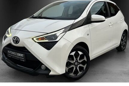Toyota Aygo (X) 49.270 km 12.690 &euro; Frankenthal 67227
