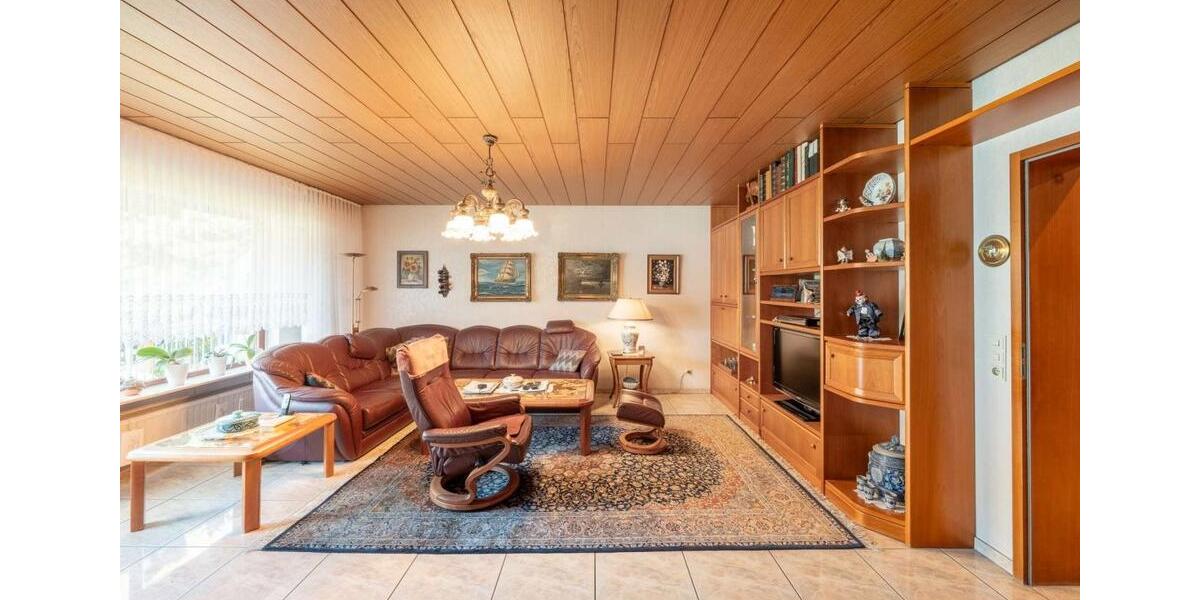 Mehrfamilienhaus, Wohnhaus Mannheim Rheinau - 8 Zimmer, 263 m&sup2;, 599.000&euro; | Angebot:26057572