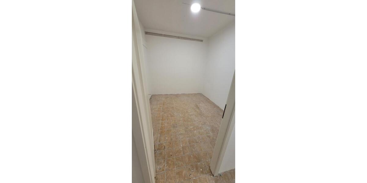 Gewerbeobjekt Ludwigshafen am Rhein Rheingönheim - 15&euro; | Angebot:24517133