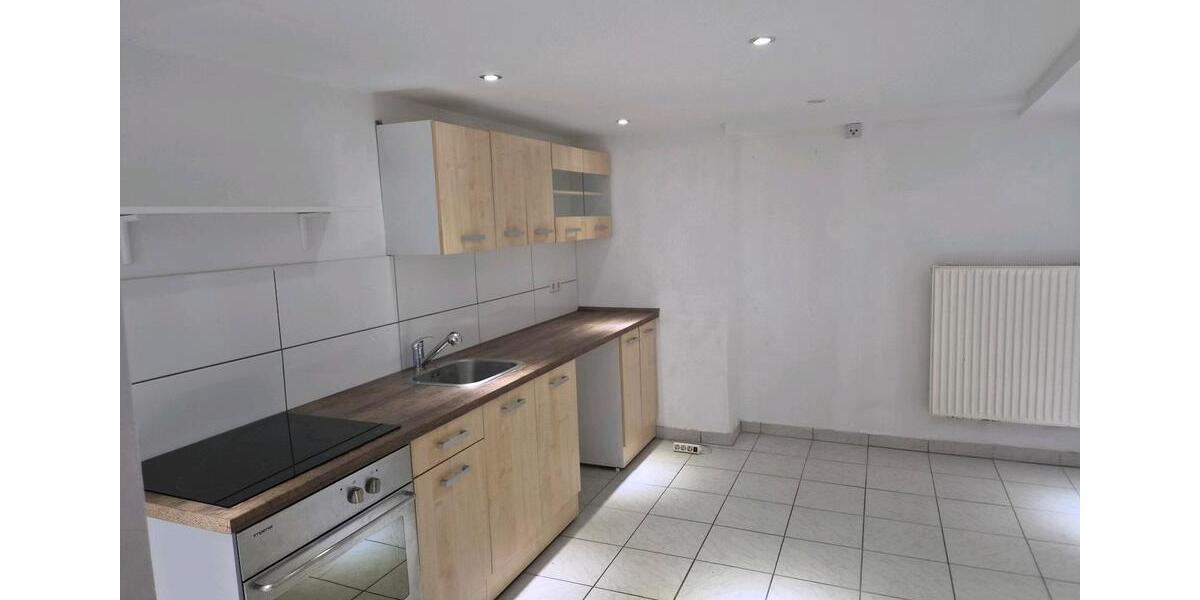 Etagenwohnung Ludwigshafen am Rhein Ludwigshafen-Oggersheim - 2 Zimmer, 50 m&sup2;, 600&euro; | Angebot:26238648