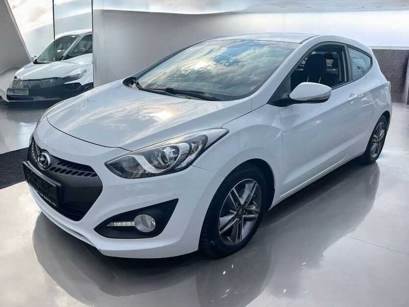 i30