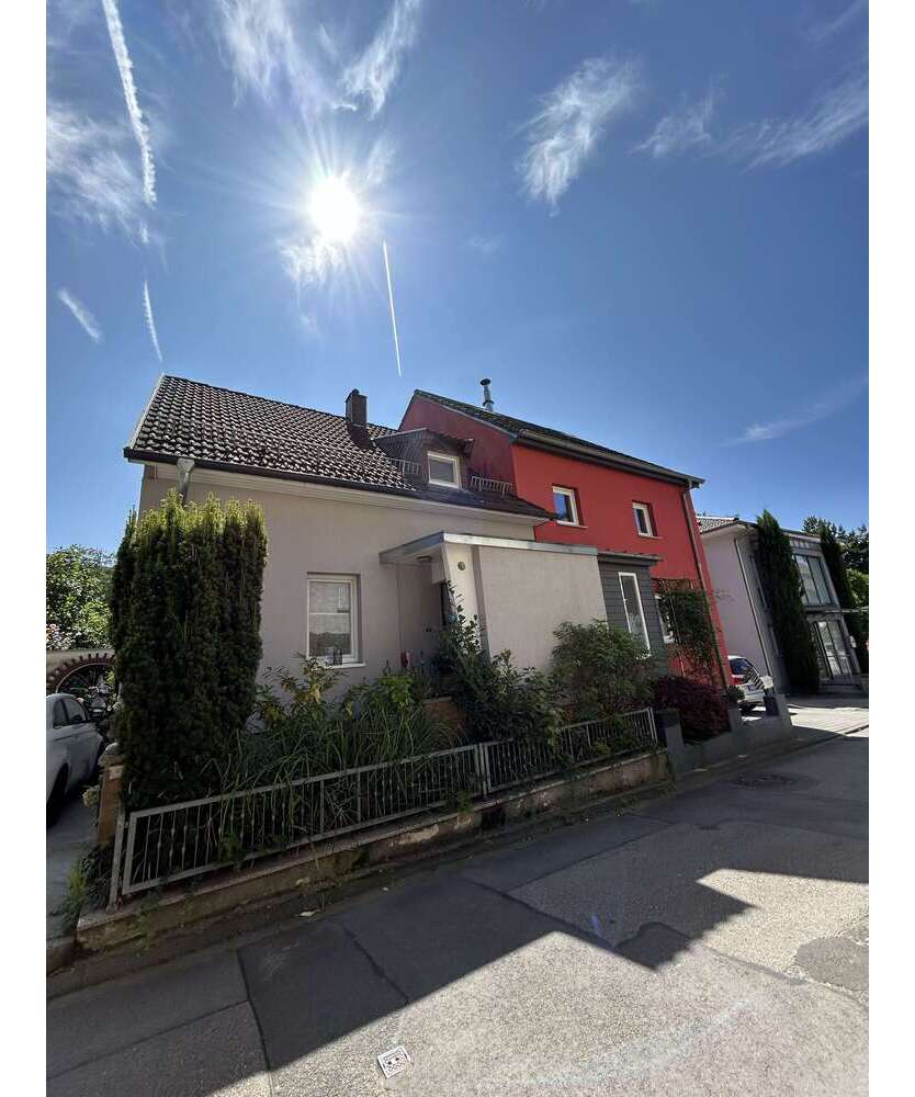 Haus zum Mieten in Weinheim 1.350 € 100 m²