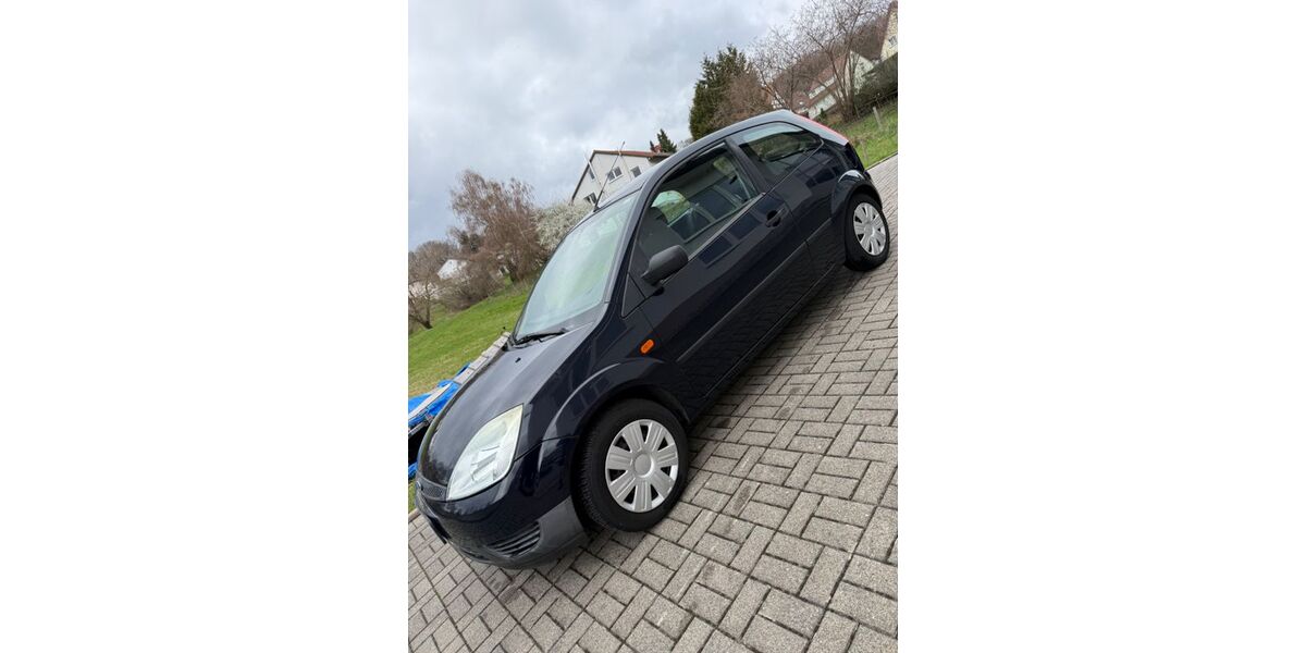 Ford Fiesta 45.000 km 2.300 &euro; Weinheim 69469