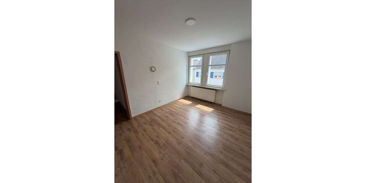 Zimmer Ludwigshafen am Rhein Ludwigshafen-Hemshof - 410&euro; | Angebot:26929163