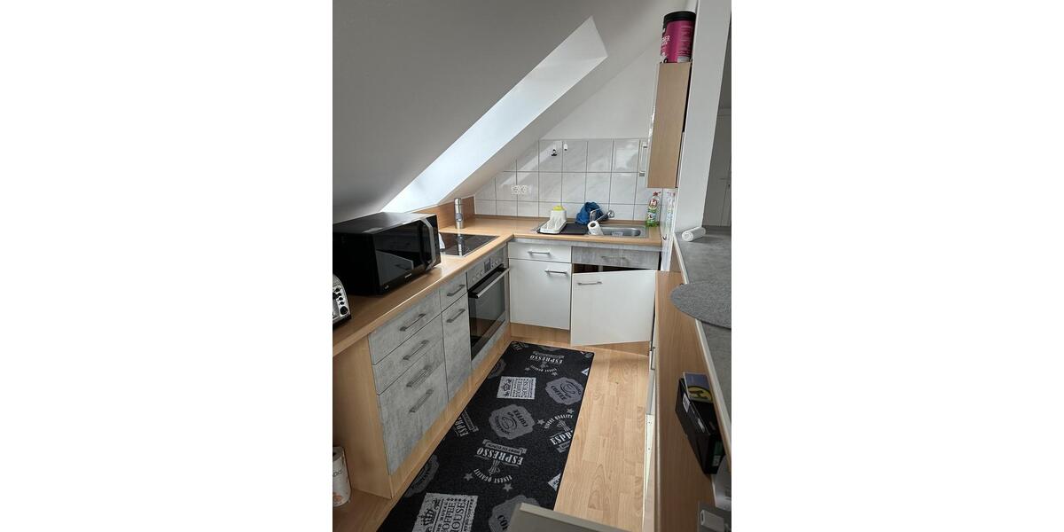 Freundliche 2-Zimmer Dachgeschoss Wohnung mit Balkon 2 zimmer