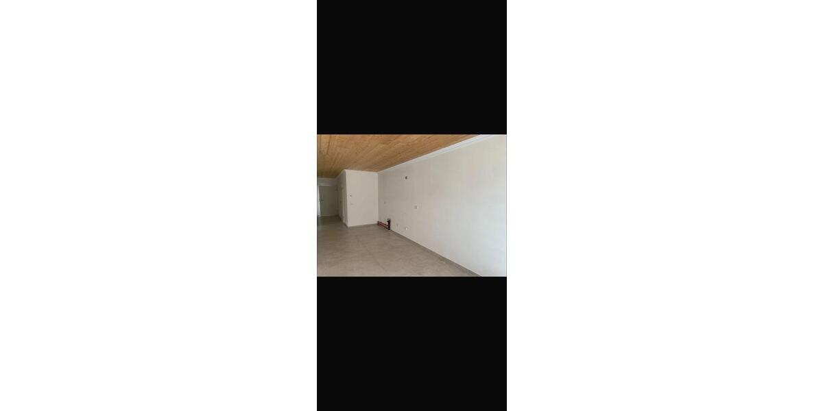 Moderne, lichtdurchflutete Wohnung mit umlaufender Terrasse 3 zimmer