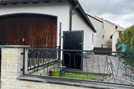 Wohnung Ludwigshafen am Rhein Ludwigshafen-Oggersheim - 3 Zimmer, 127 m&sup2;, 1.100&euro; | Angebot:26224947