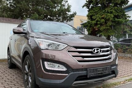 Hyundai SANTA FE 138.000 km 10.990 &euro; Hockenheim 68766