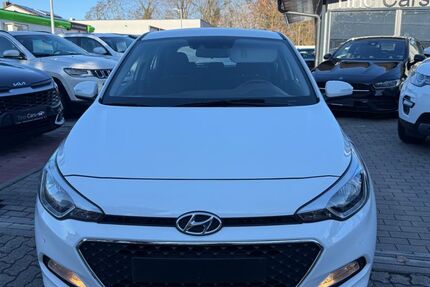 Hyundai i20 81.000 km 8.999 &euro; schifferstadt 67105