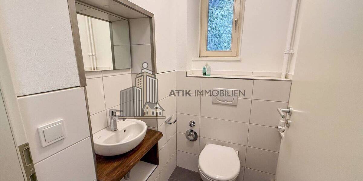 ATIK: Helle 7-Zimmer-Whg direkt am Marktplatz, ideal für WG-Nutzung, nur wenige Minuten von der Uni - Etagenwohnung Mannheim Quadrate | Angebot:26267224