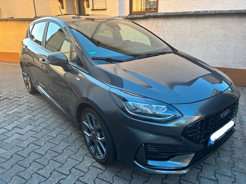Ford Fiesta 26.700 km 17.990 € Mannheim 68239