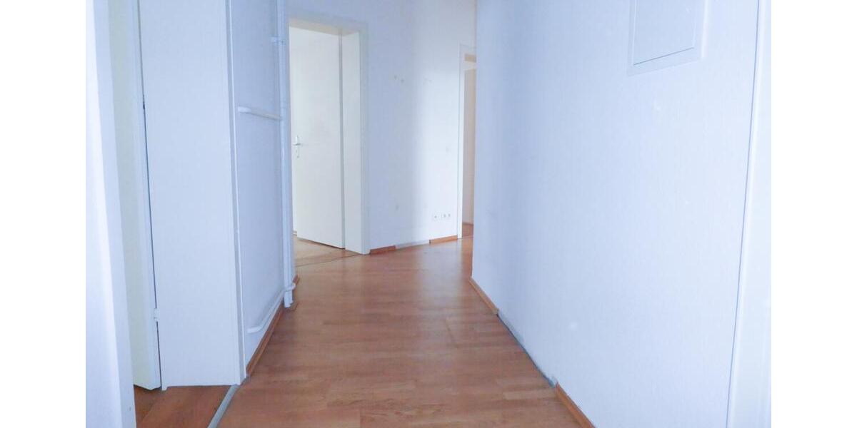 Etagenwohnung Mannheim Fahrlach - 5 Zimmer, 135 m&sup2;, 1.823&euro; | Angebot:26445373