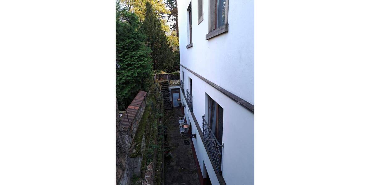 Charakter, Lage, Potenzial - vielseitige Einheit in denkmalgeschütztem Heidelberger Anwesen - Etagenwohnung Heidelberg Altstadt | Angebot:26122571