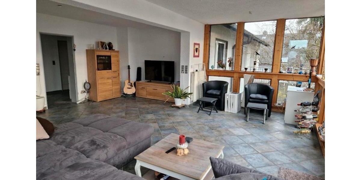 Etagenwohnung Mannheim Gartenstadt - 2 Zimmer, 93 m&sup2;, 1.550&euro; | Angebot:26604040