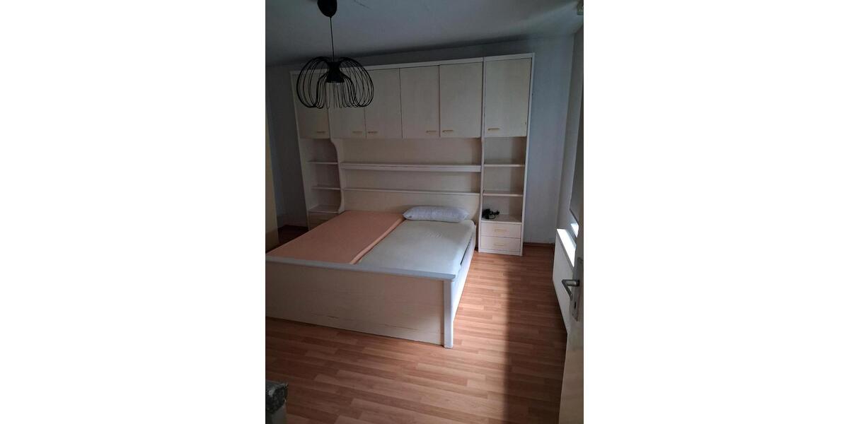 Etagenwohnung Ludwigshafen am Rhein Ludwigshafen-Hemshof - 1 Zimmer, 60 m&sup2;, 850&euro; | Angebot:26254701