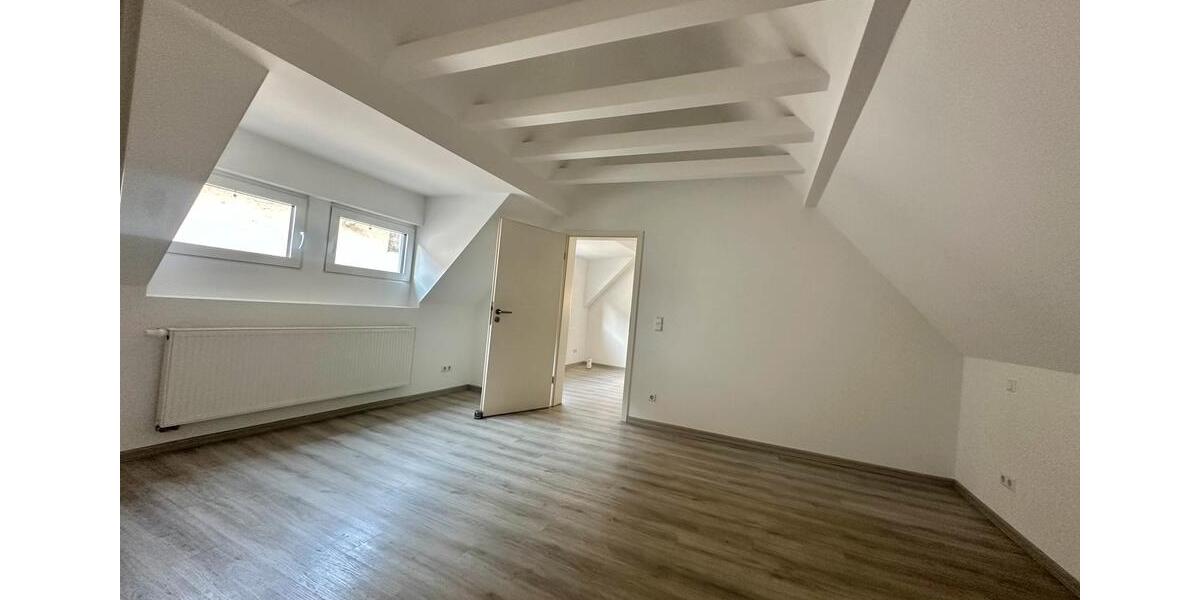 Einfamilienhaus Ludwigshafen am Rhein Ludwigshafen-Oggersheim - 8 Zimmer, 165 m&sup2;, 493.500&euro; | Angebot:24780633