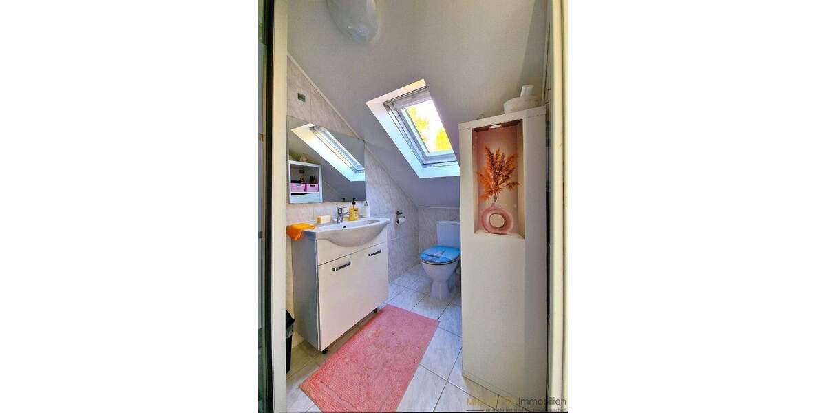 Solides Reihenhaus mit Garten und Garage - Reihenmittelhaus Ludwigshafen am Rhein Mundenheim | Angebot:25214578