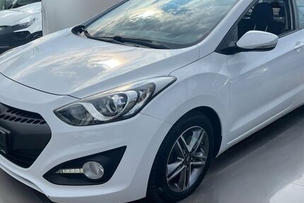Hyundai i30 163.100 km 9.999 &euro; Speyer 67346
