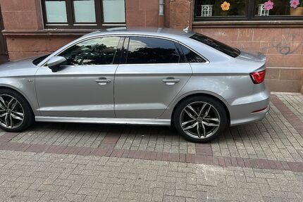 Audi A3 130.000 km 14.900 € Ludwigshafen 67063
