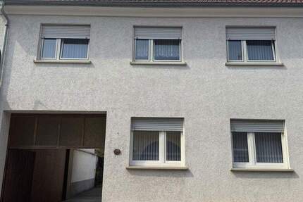 Charmantes Einfamilienhaus mit vielseitiger Scheune und historischem Flair in Philippsburg! 5 zimmer