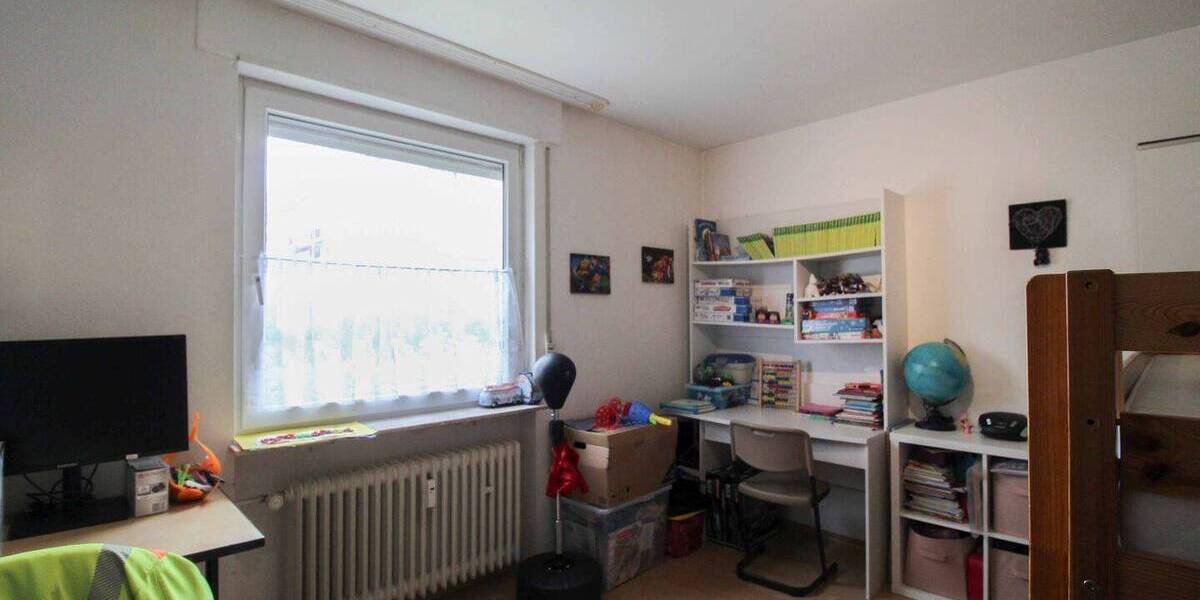 Etagenwohnung Worms Neuhausen - 3 Zimmer, 88 m&sup2;, 180.000&euro; | Angebot:26807495