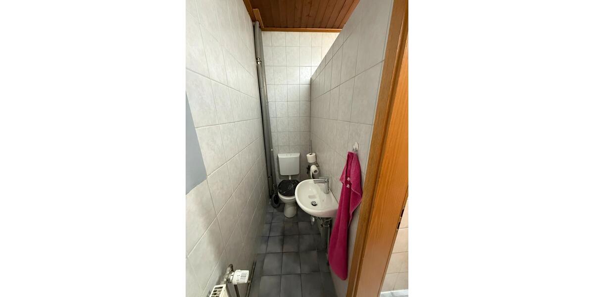 Erdgeschoßwohnung Ludwigshafen am Rhein Rheingönheim - 1 Zimmer, 12 m&sup2;, 470&euro; | Angebot:24982983