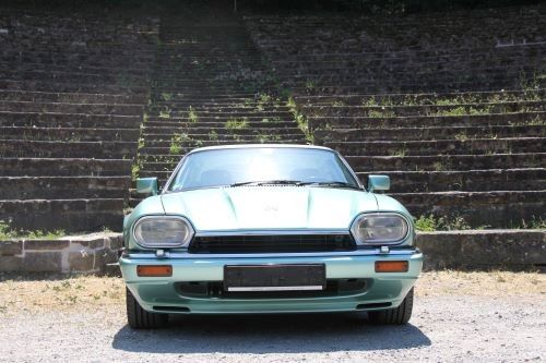 XJS