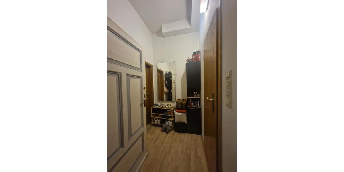Hochparterre Lingenfeld - 1 Zimmer, 35 m&sup2;, 495&euro; | Angebot:26459288