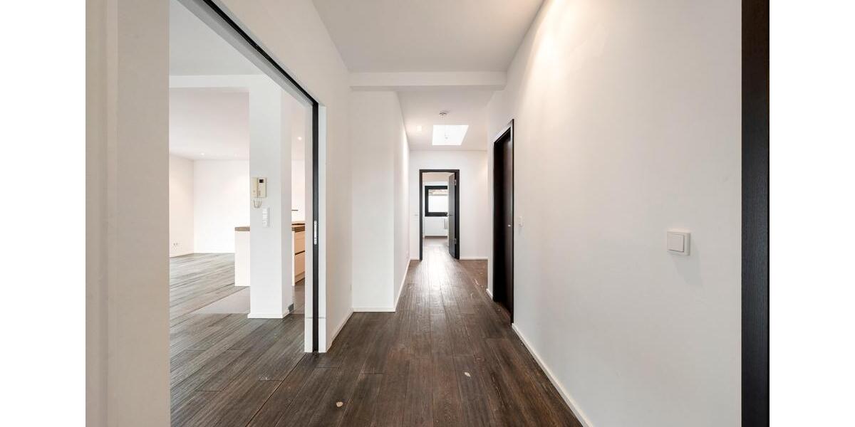 Einfamilienhaus Neustadt an der Weinstraße - 3 Zimmer, 174 m&sup2;, 2.130&euro; | Angebot:25418252