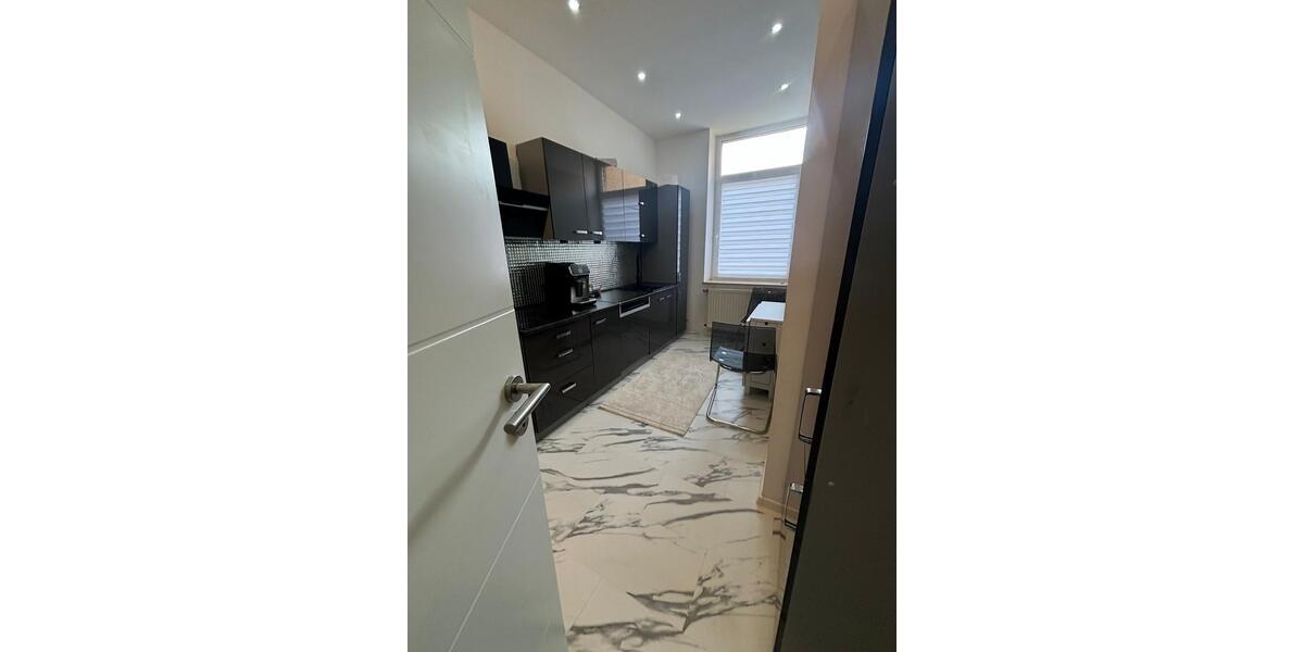 Etagenwohnung Mannheim Neckarstadt-Ost - 2 Zimmer, 70 m&sup2;, 319.000&euro; | Angebot:26738241