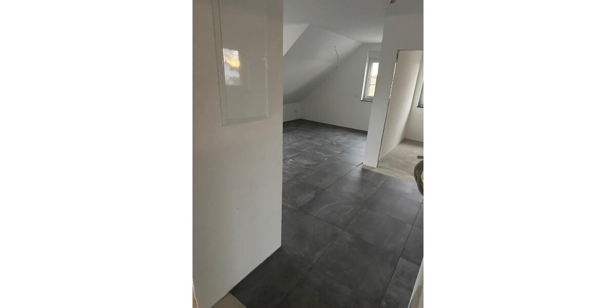 Dachgeschoßwohnung Bensheim - 1 Zimmer, 62 m&sup2;, 865&euro; | Angebot:26227384