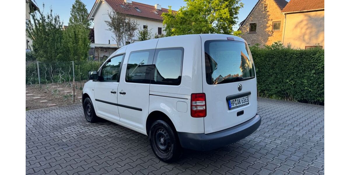 VW Caddy 183.000 km 7.500 &euro; Bensheim 64625